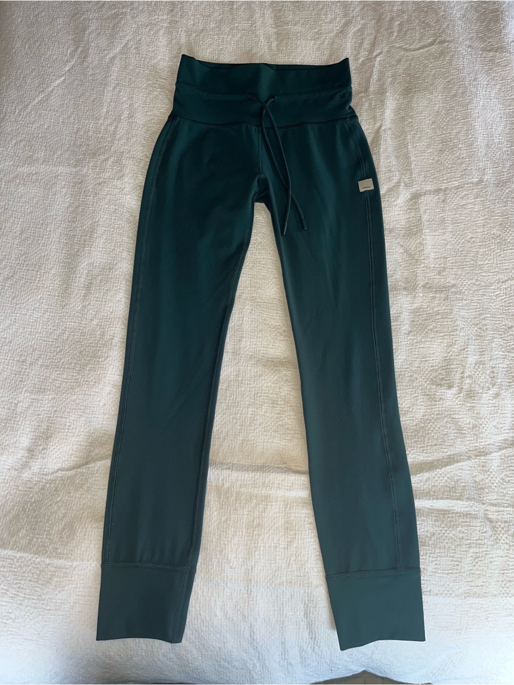 Vuori Daily Leggings - Picture 6 of 14